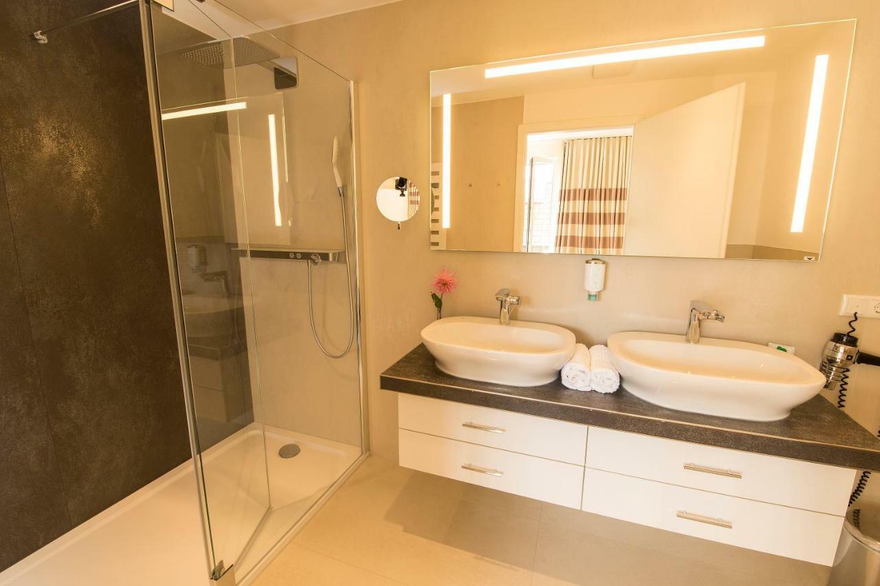 Hotel Kleines Meer วาเริน ภายนอก รูปภาพ