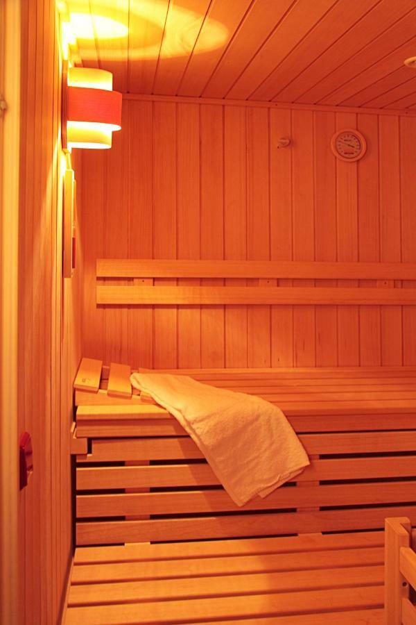 Hotel Kleines Meer วาเริน ภายนอก รูปภาพ