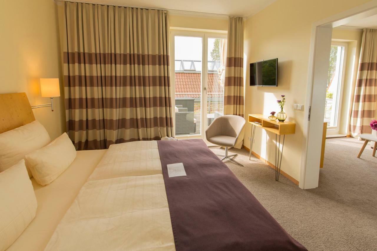 Hotel Kleines Meer วาเริน ภายนอก รูปภาพ